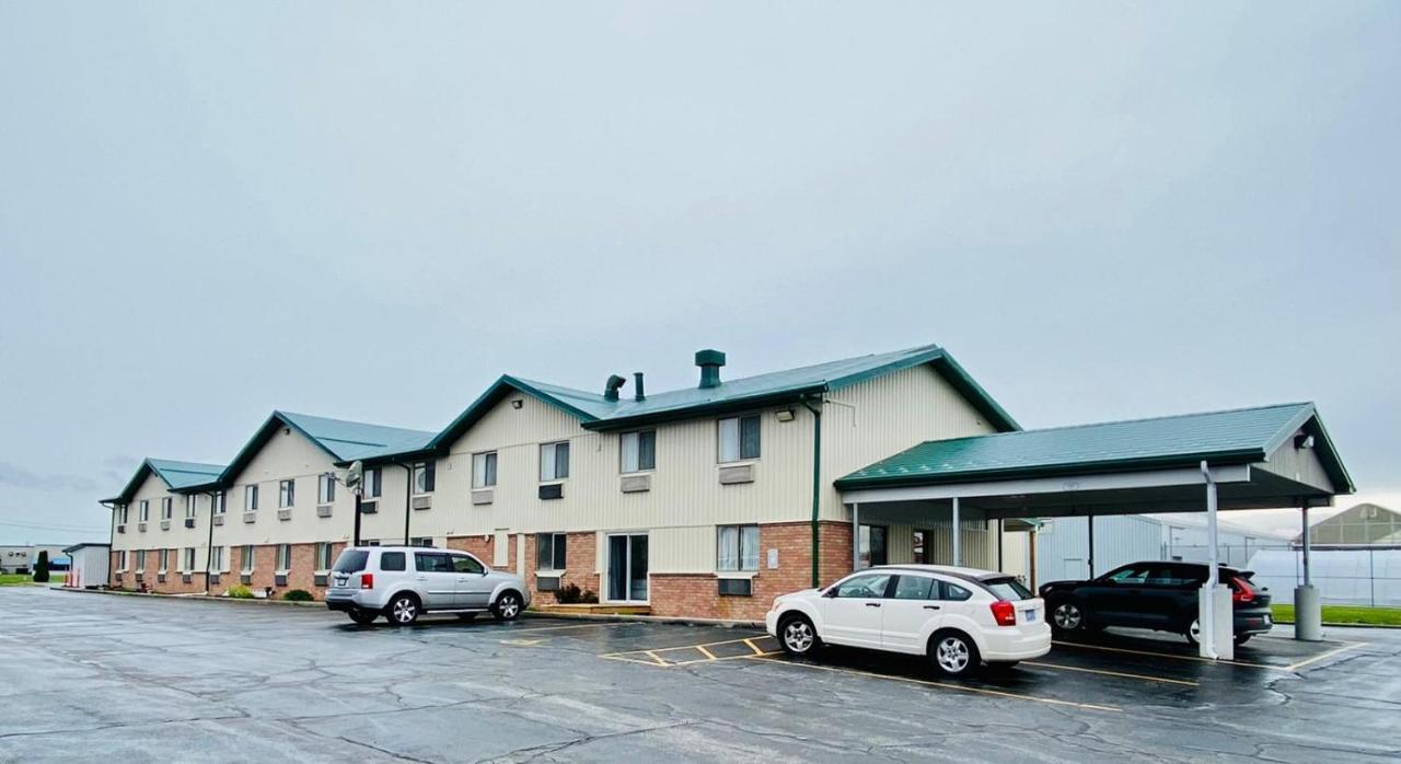 Wallaceburg Inn Bagian luar foto