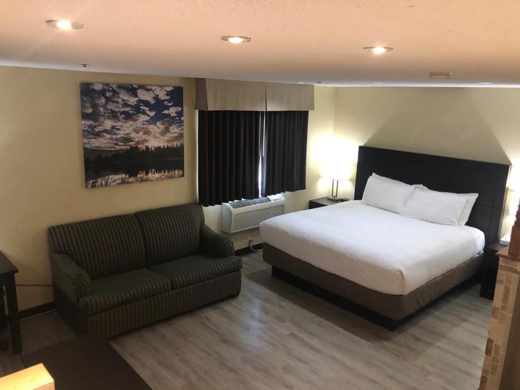 Wallaceburg Inn Bagian luar foto