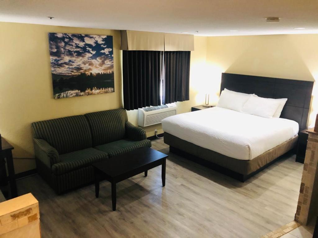 Wallaceburg Inn Bagian luar foto